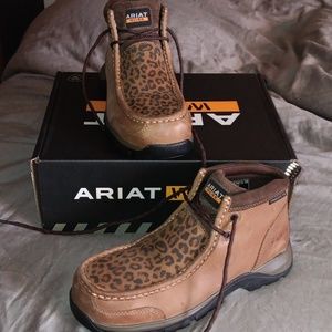 Ariat work shoes size 9 (composite toe)